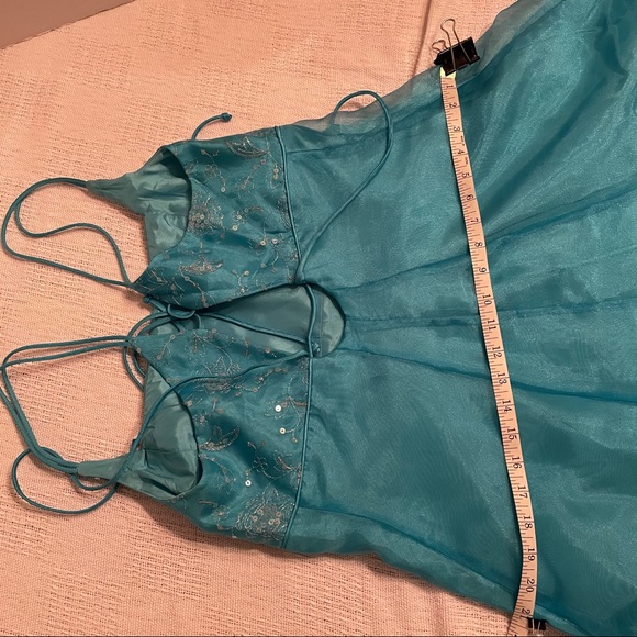 Blondie Nites By Jaslene - Picture 9 of 9